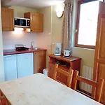 With Parking In Apartment *