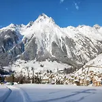 With Parking In Apartment Val Cenis